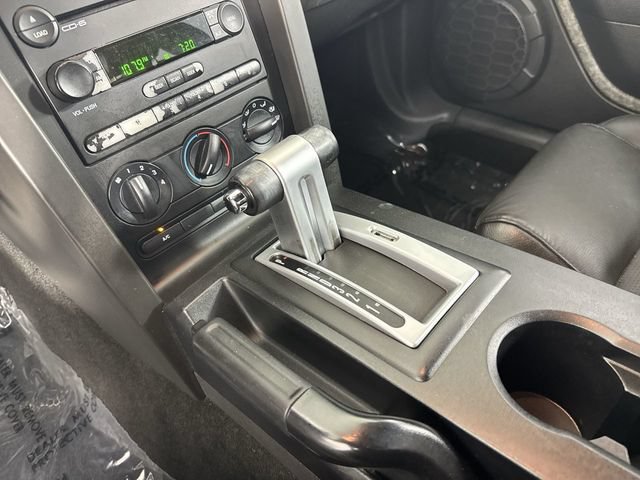 Used 2005 Ford Mustang GT RWD image 16