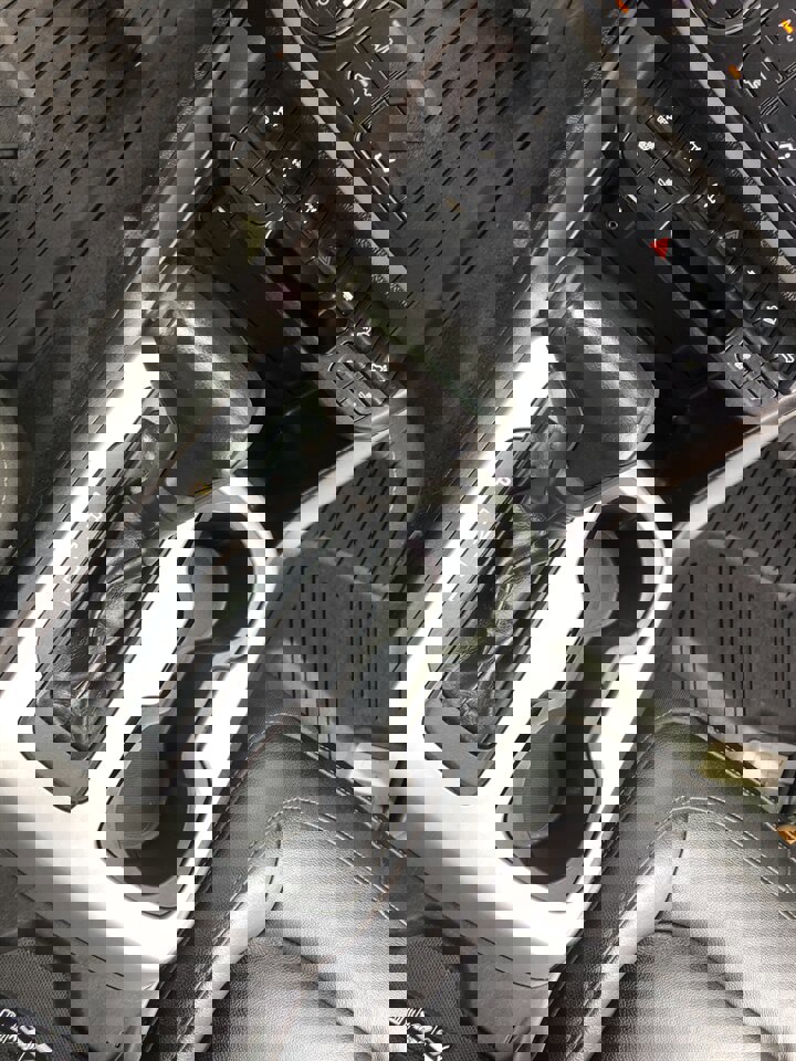 Used 2018 Chevrolet Colorado ZR2 image 14