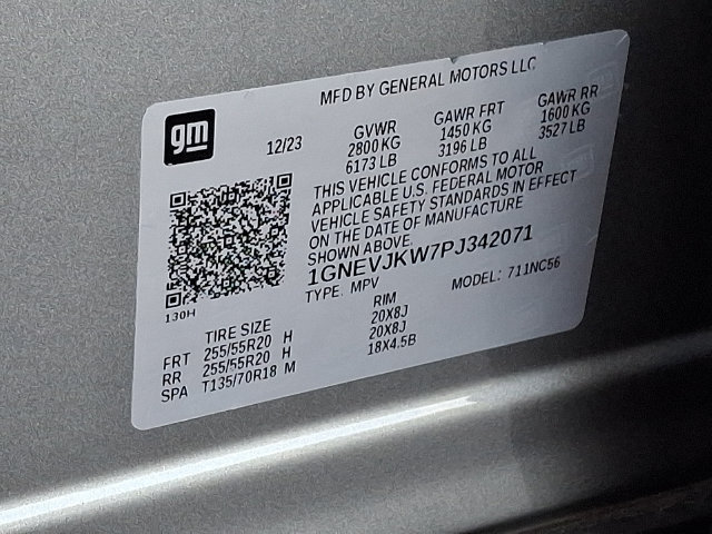 Used 2023 Chevrolet Traverse RS w/ LPO, Cargo Package AWD/4WD image 28