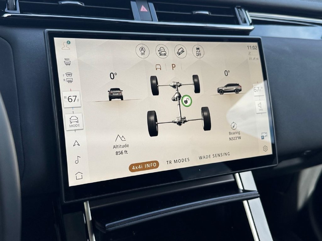 Certified 2026 Land Rover Range Rover Velar Dynamic SE AWD/4WD image 19