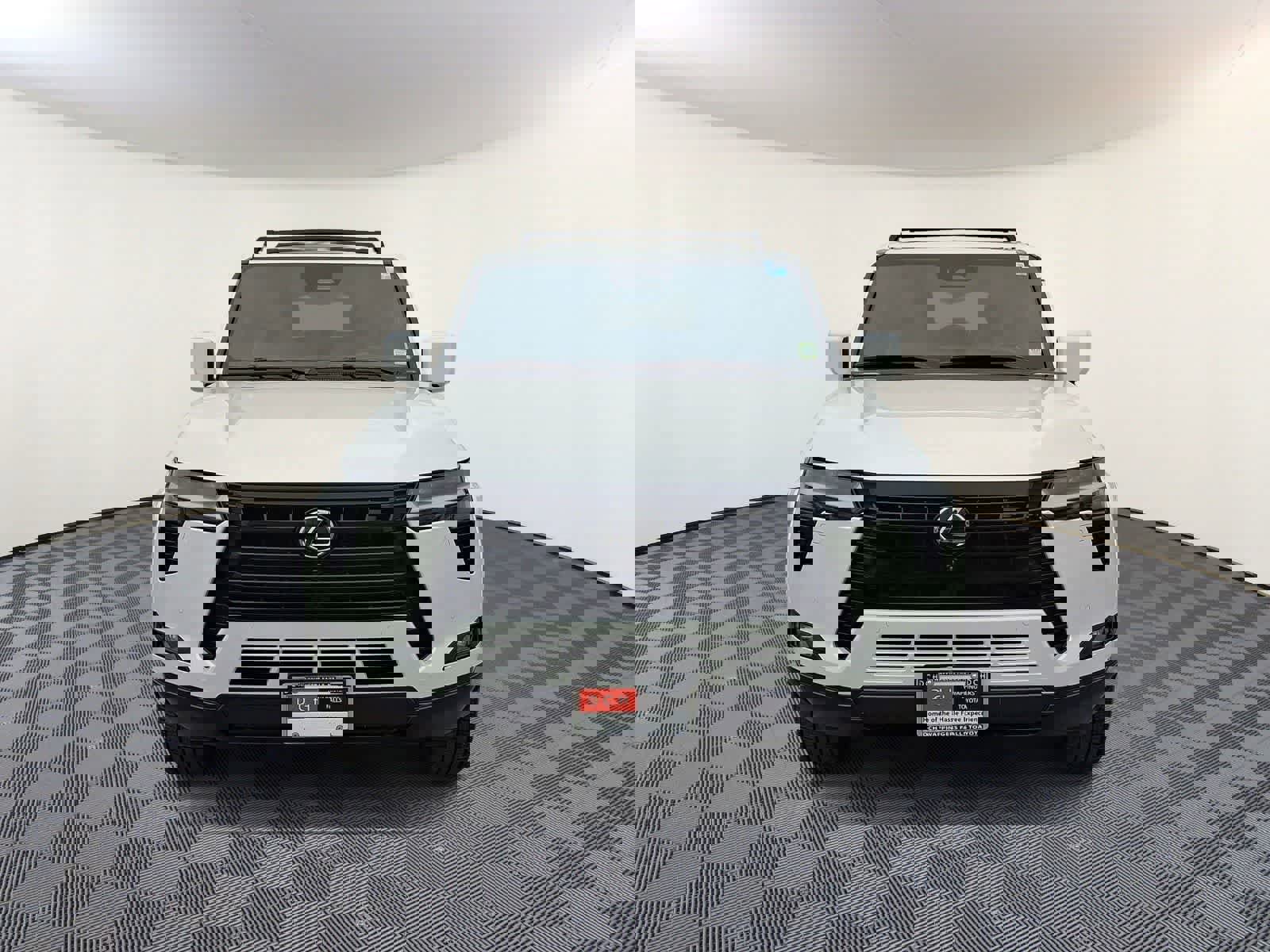 Used 2024 Lexus GX 550 w/ Accessory Package (2T) image 3