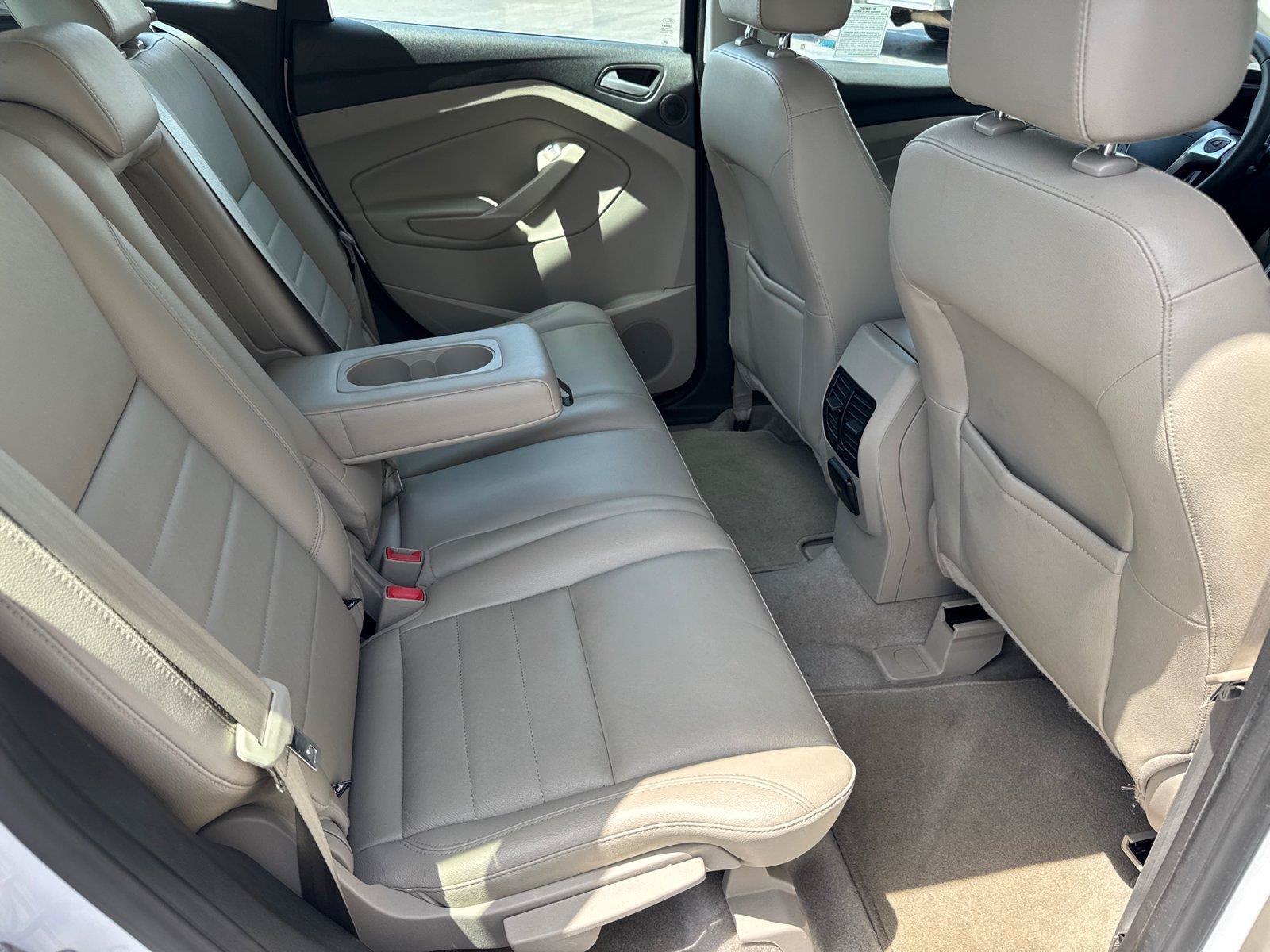 Used 2013 Ford C-MAX SEL FWD image 19