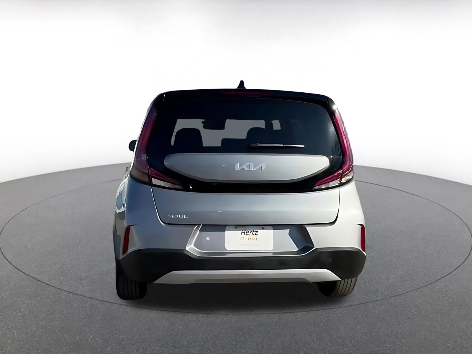 Used 2025 Kia Soul LX w/ LX Technology Package image 12