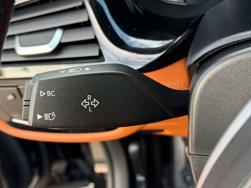 Used 2019 BMW M5 w/ Executive Package image 29