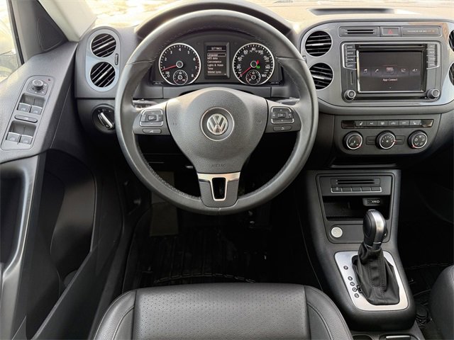 Used 2017 Volkswagen Tiguan Wolfsburg Edition image 25