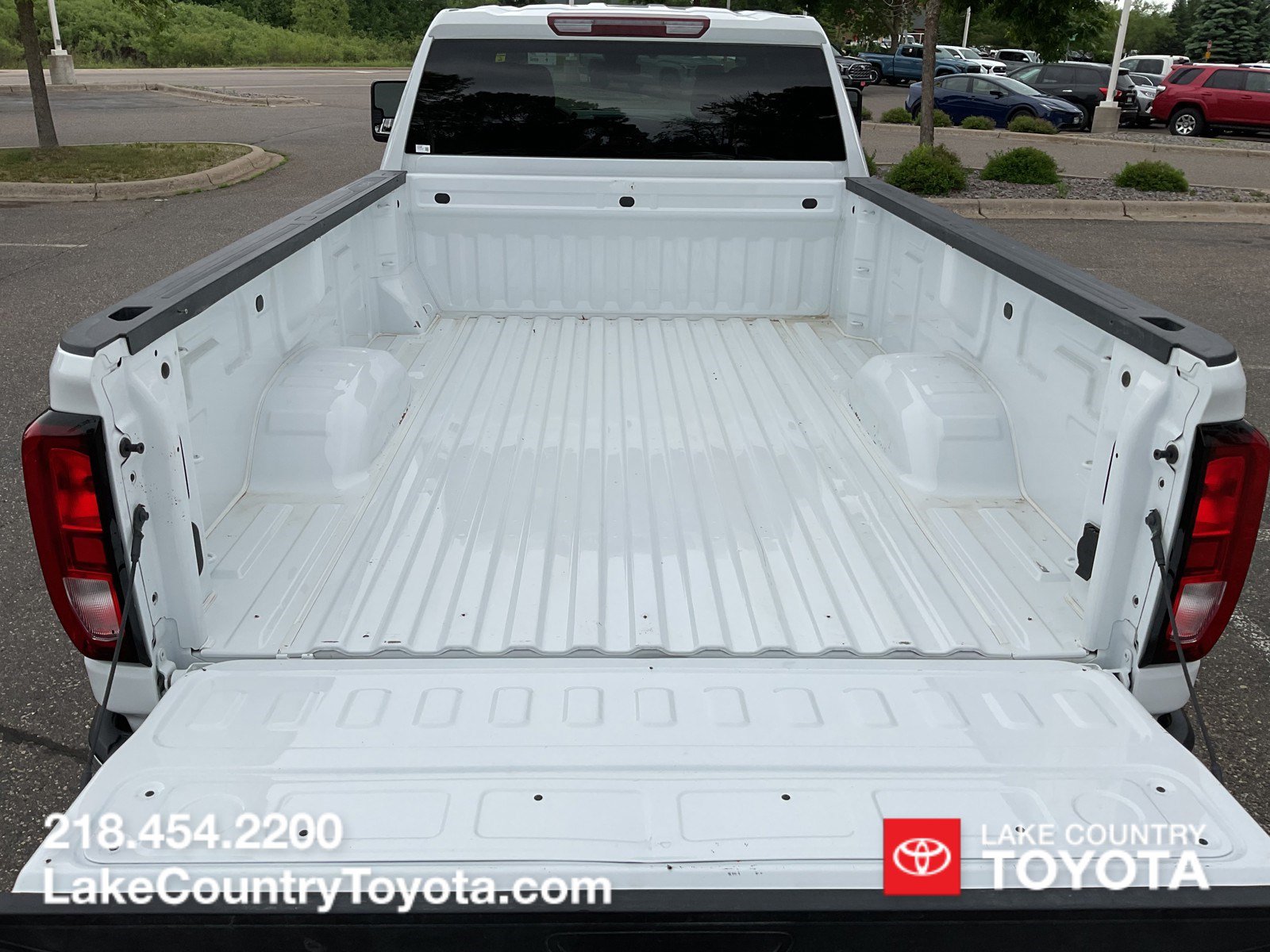 Used 2025 GMC Sierra 3500 SLE w/ SLE Convenience Package AWD/4WD image 11