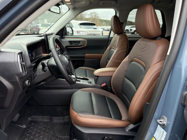 Used 2025 Ford Bronco Sport Outer Banks w/ Outer Banks Tech Package+ image 2