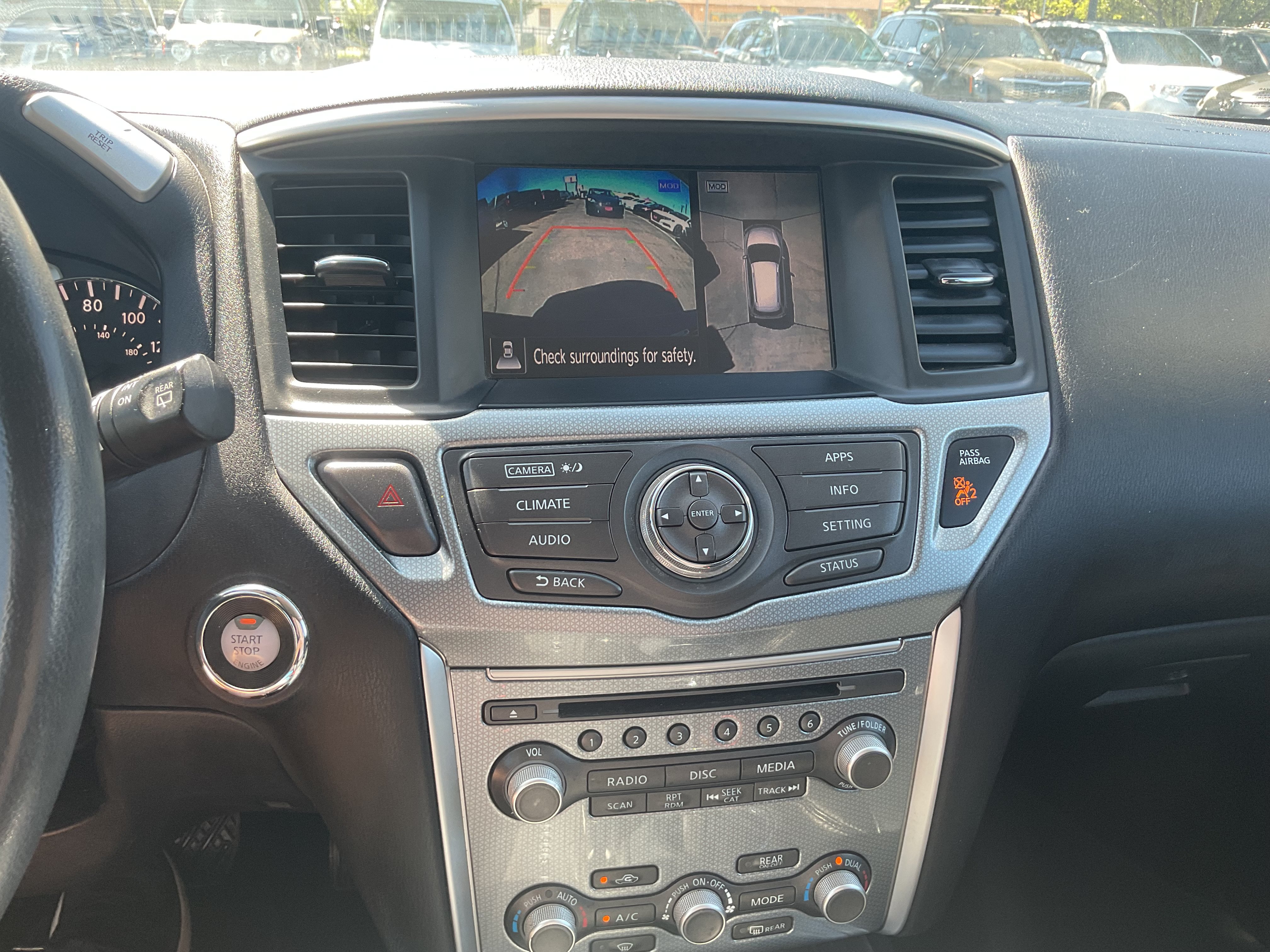 Used 2017 Nissan Pathfinder SL AWD/4WD image 22