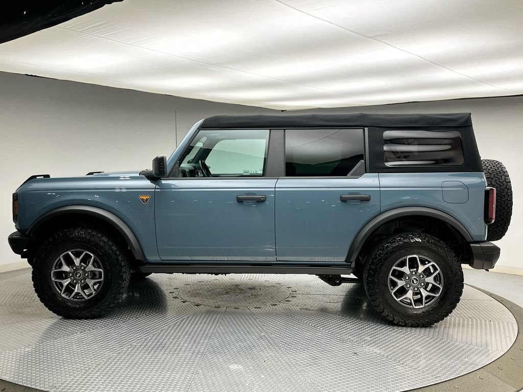 Used 2022 Ford Bronco Badlands AWD/4WD image 10
