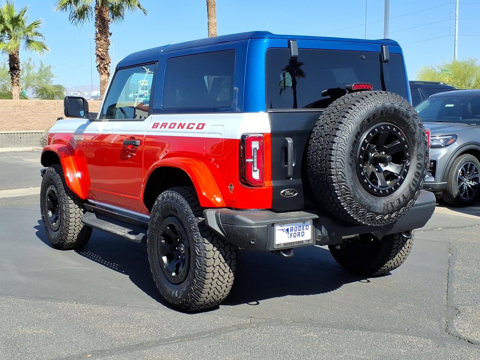 Used 2025 Ford Bronco Stroppe Edition AWD/4WD image 3