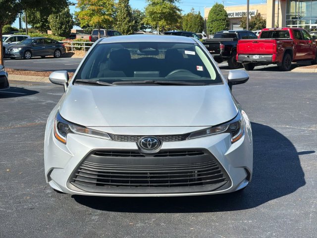Used 2024 Toyota Corolla LE FWD image 9