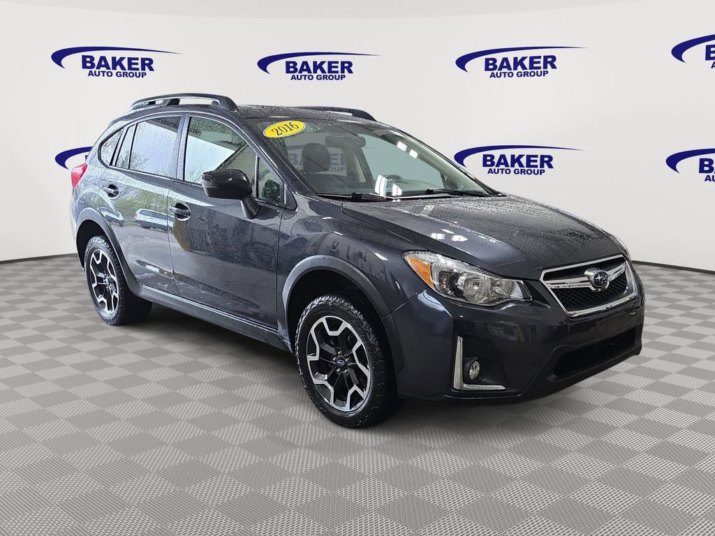 Used 2016 Subaru Crosstrek 2.0i Limited AWD/4WD image 3