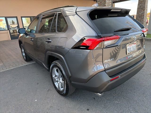 Certified 2025 Toyota RAV4 XLE w/ Convenience Package image 16