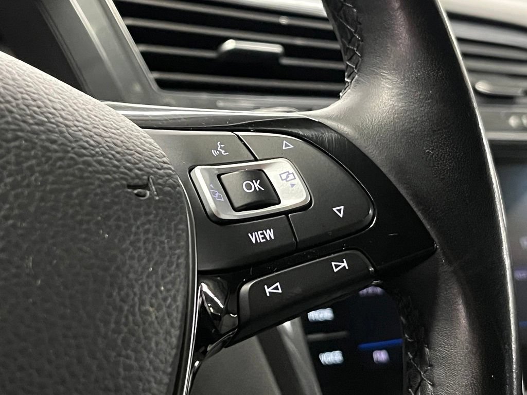Used 2019 Volkswagen Tiguan SE w/ Panoramic Sunroof Package AWD/4WD image 24
