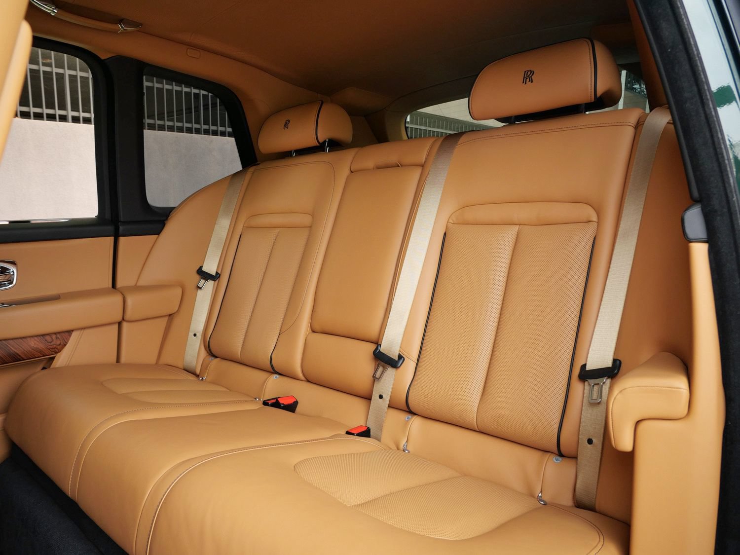 Used 2019 Rolls-Royce Cullinan AWD/4WD image 8