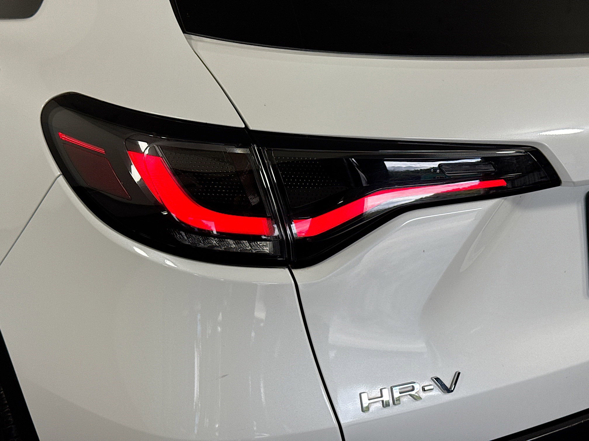 Used 2023 Honda HR-V Sport image 38