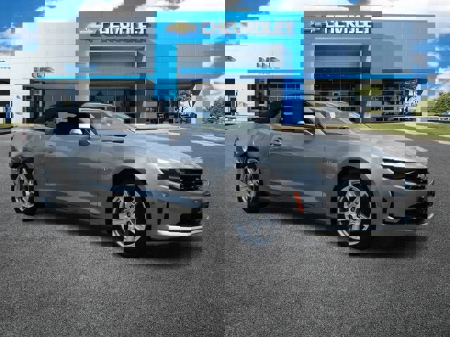 Used 2024 Chevrolet Camaro LT image 1