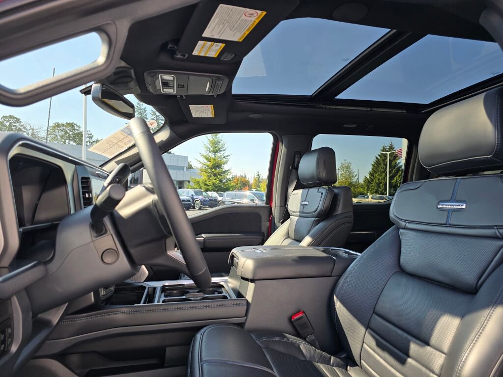 Used 2025 Ford F350 Platinum image 29