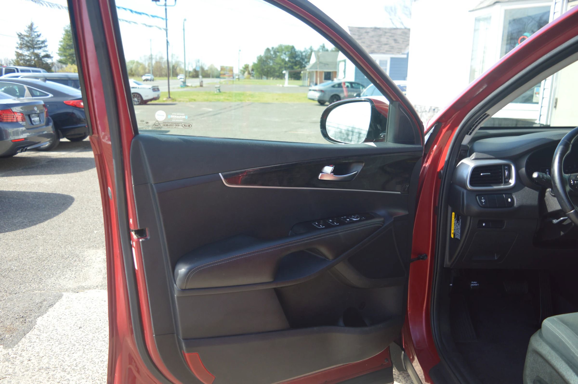 Used 2016 Kia Sorento LX w/ LX Convenience Package image 10