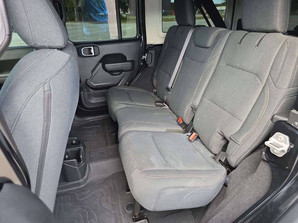 Used 2026 Jeep Wrangler Unlimited Sport AWD/4WD image 29