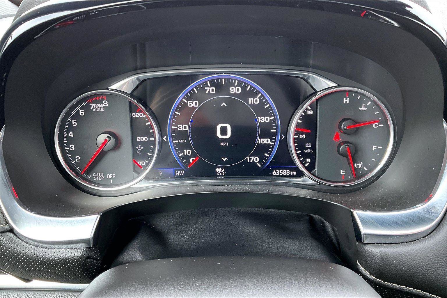 Used 2023 Chevrolet Traverse Premier image 21