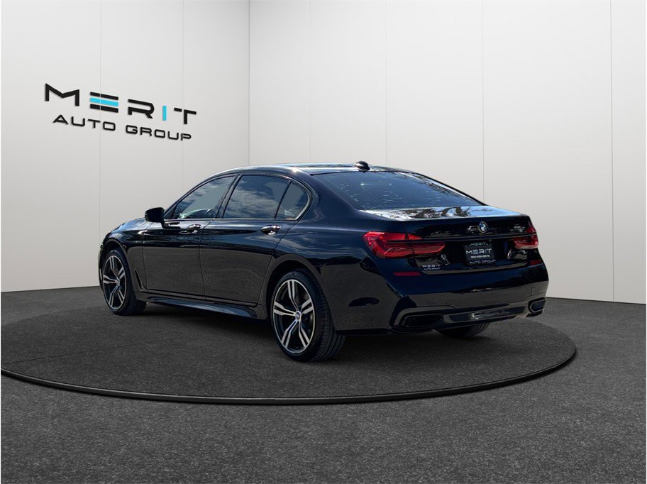 Used 2019 BMW 740i 740i Sedan 4D w/ M Sport Package image 7