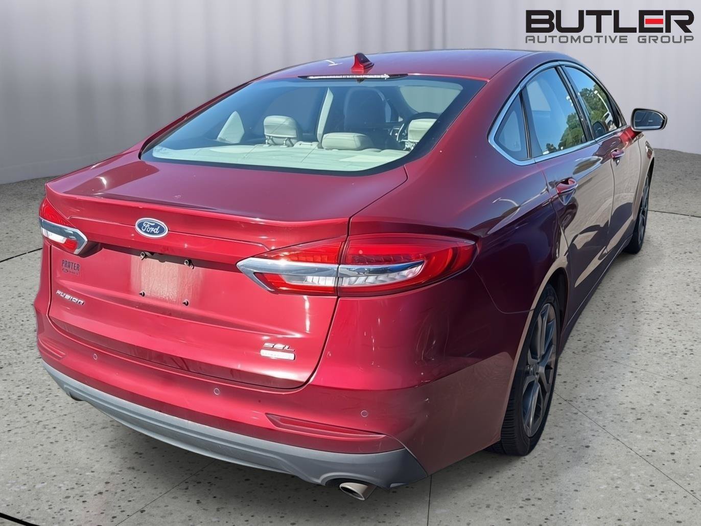 Used 2019 Ford Fusion SEL FWD image 8