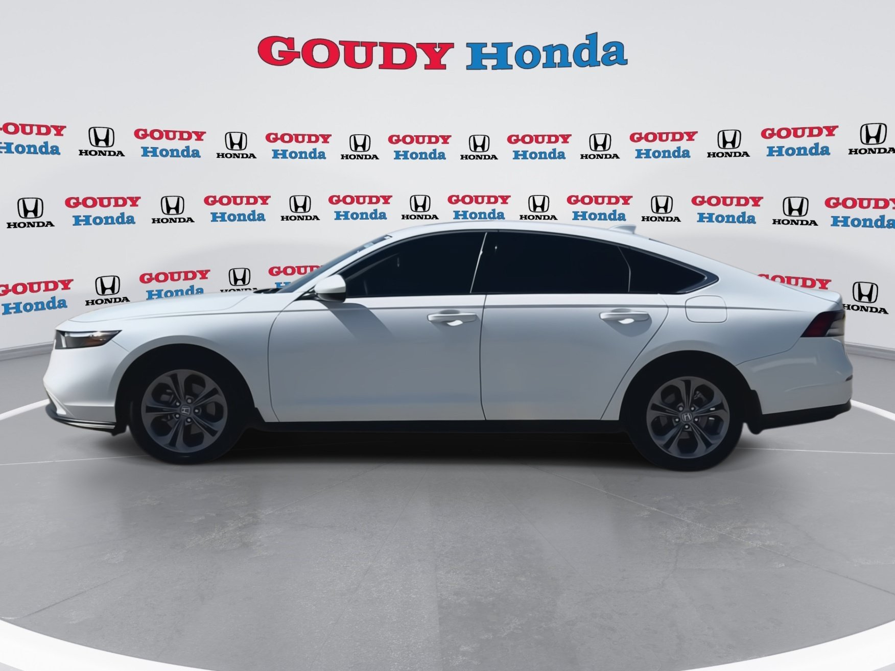 Certified 2024 Honda Accord EX image 5