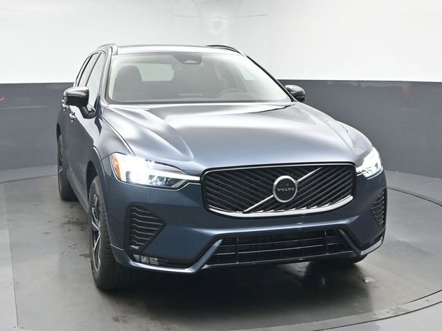 New 2026 Volvo XC60 B5 Core w/ Climate Package image 7