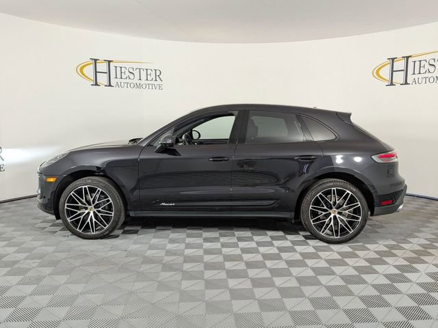 Used 2023 Porsche Macan Turbo image 5