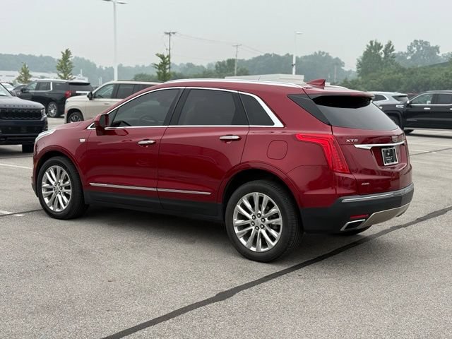 Used 2019 Cadillac XT5 Platinum AWD/4WD image 3