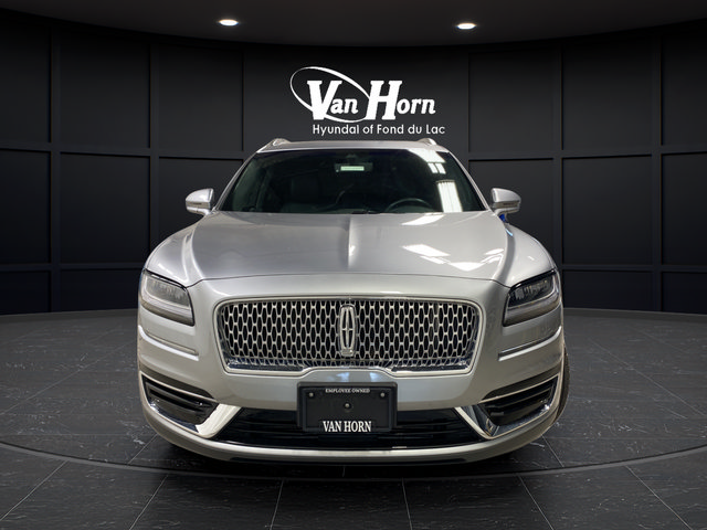 Used 2020 Lincoln Nautilus Premier w/ Equipment Group 101A AWD/4WD image 2