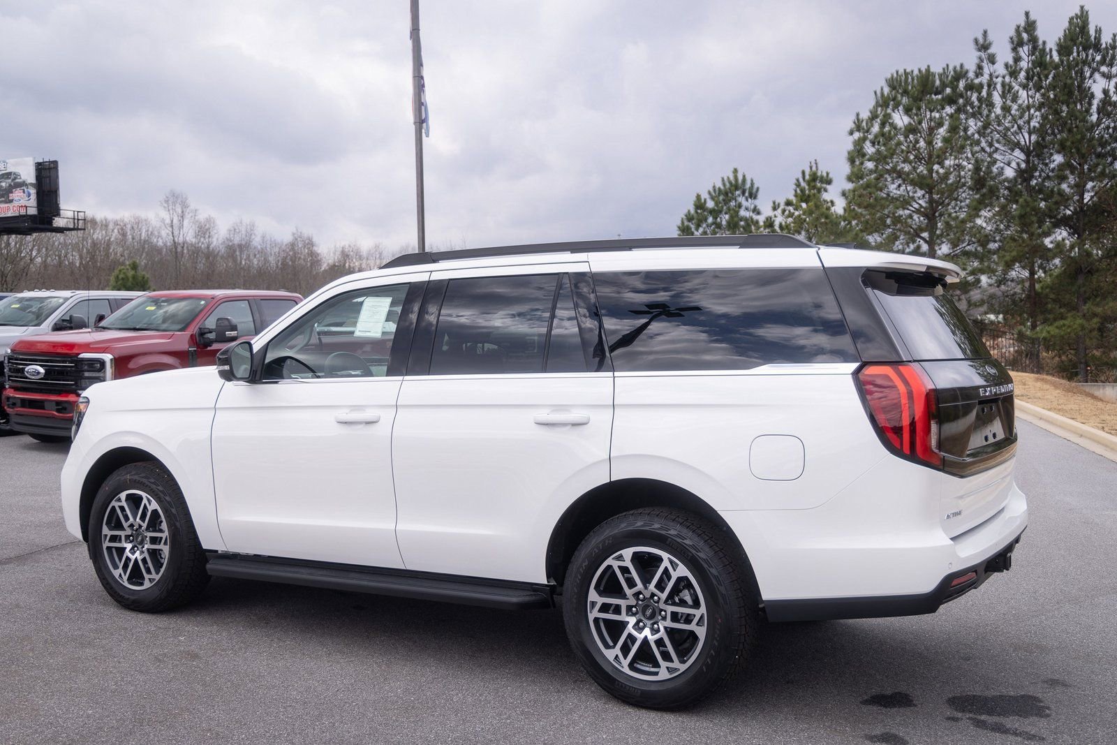 New 2026 Ford Expedition Active AWD/4WD image 7