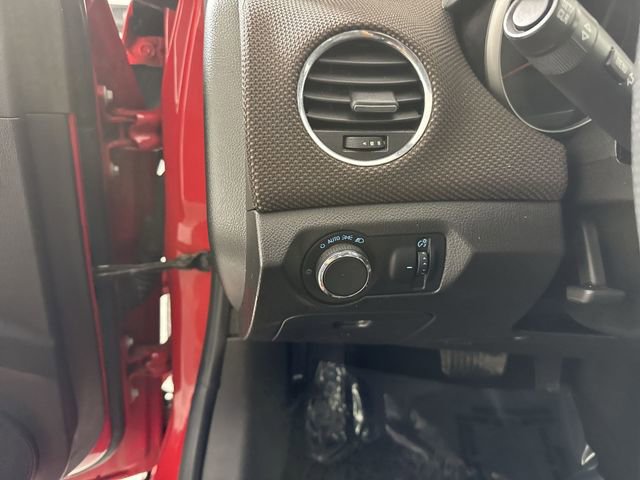 Used 2015 Chevrolet Cruze LT image 12