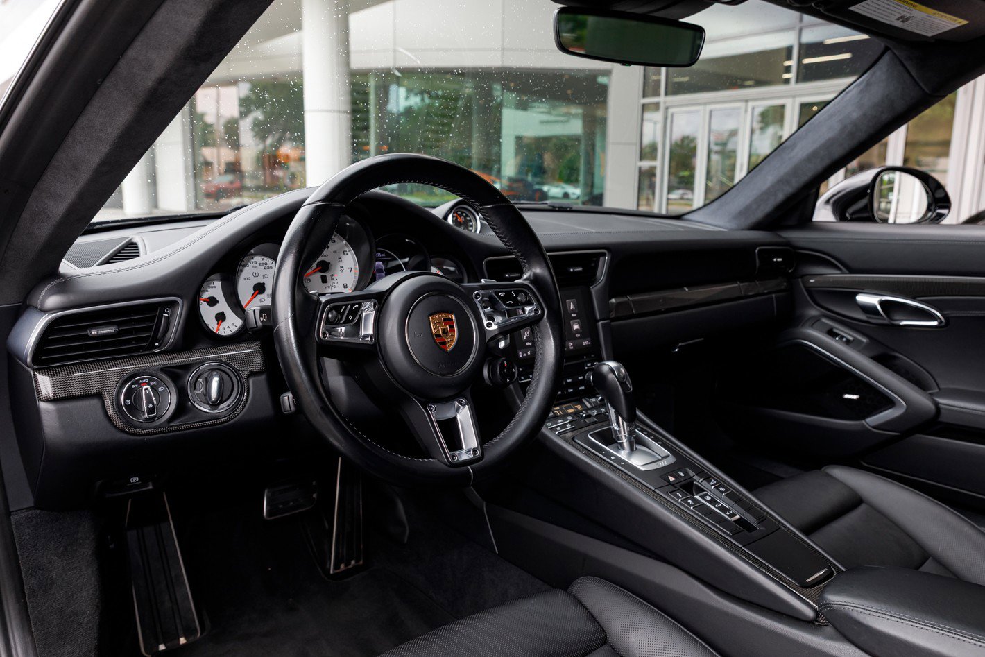 Used 2017 Porsche 911 Turbo AWD/4WD image 40