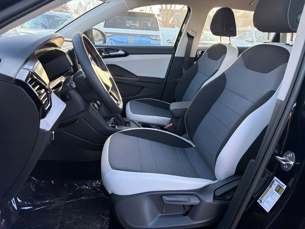 New 2026 Volkswagen Taos S image 9