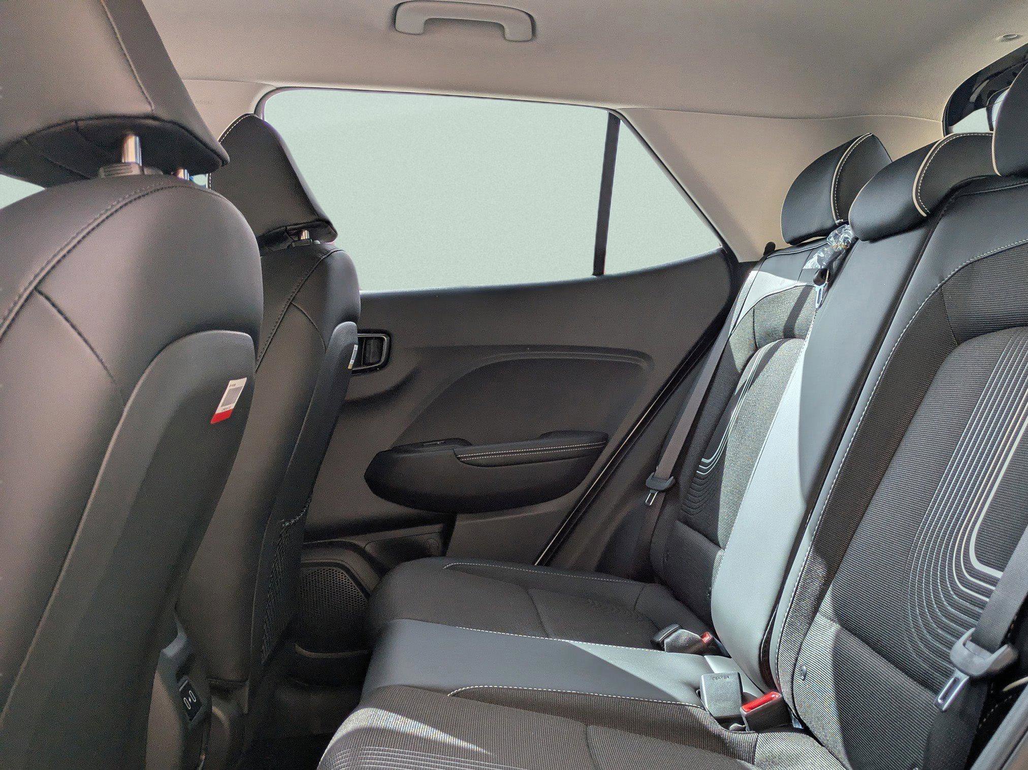 New 2026 Hyundai Venue SEL image 15