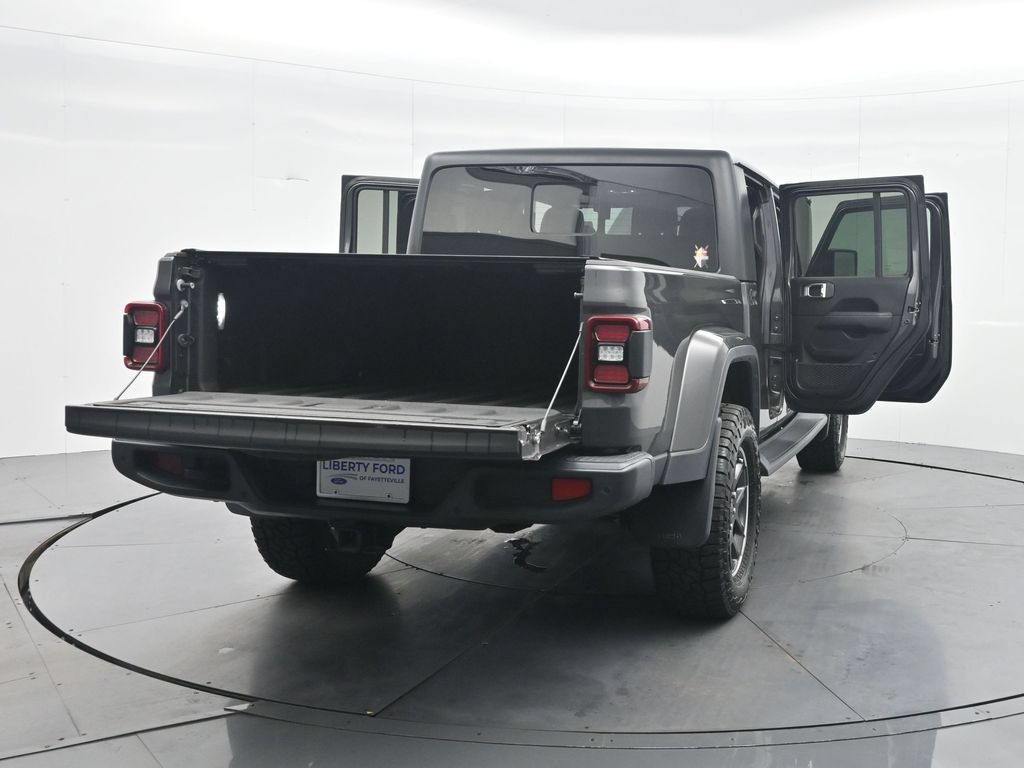 Used 2020 Jeep Gladiator Overland AWD/4WD image 43