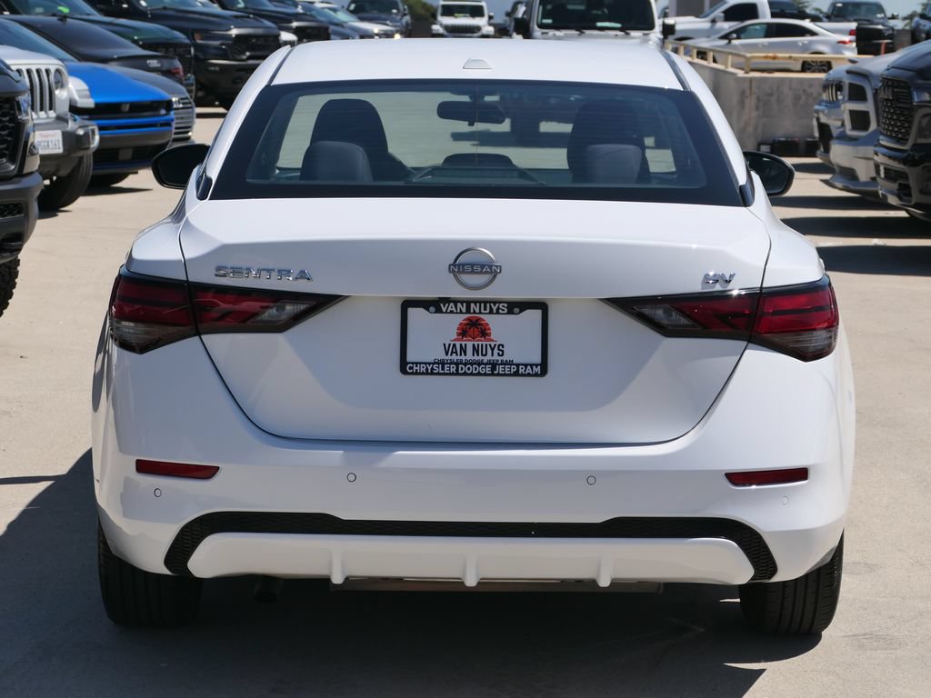 Used 2024 Nissan Sentra SV FWD image 5