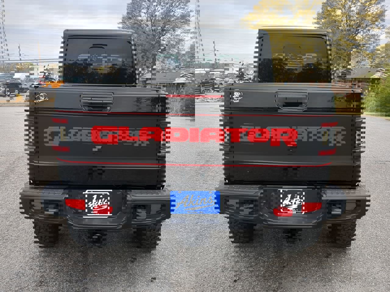 Used 2023 Jeep Gladiator Rubicon w/ Cold Weather Group image 4