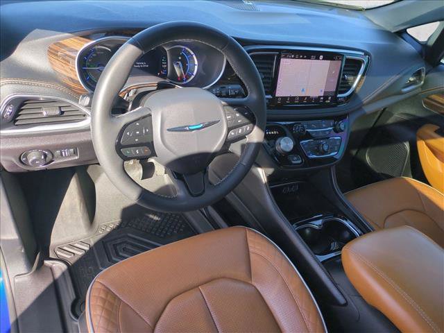 Used 2021 Chrysler Pacifica Pinnacle FWD image 10