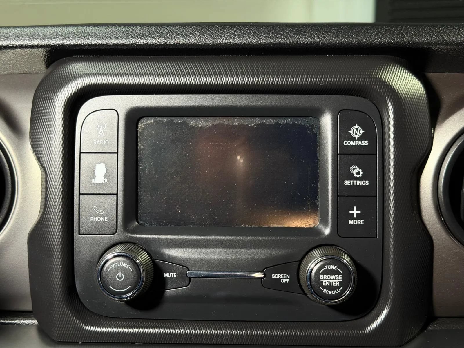 Used 2018 Jeep Wrangler Unlimited Sport S AWD/4WD image 33