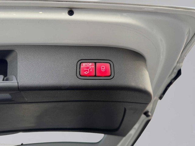 Used 2018 Mercedes-Benz GLS 550 4MATIC image 57