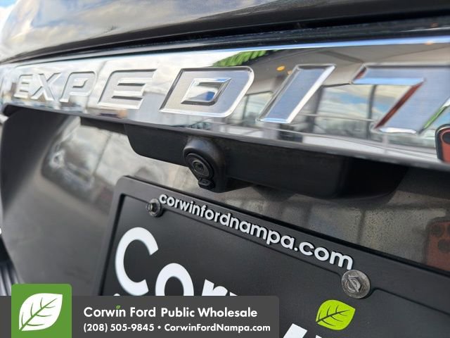 Used 2021 Ford Expedition Max XLT image 12