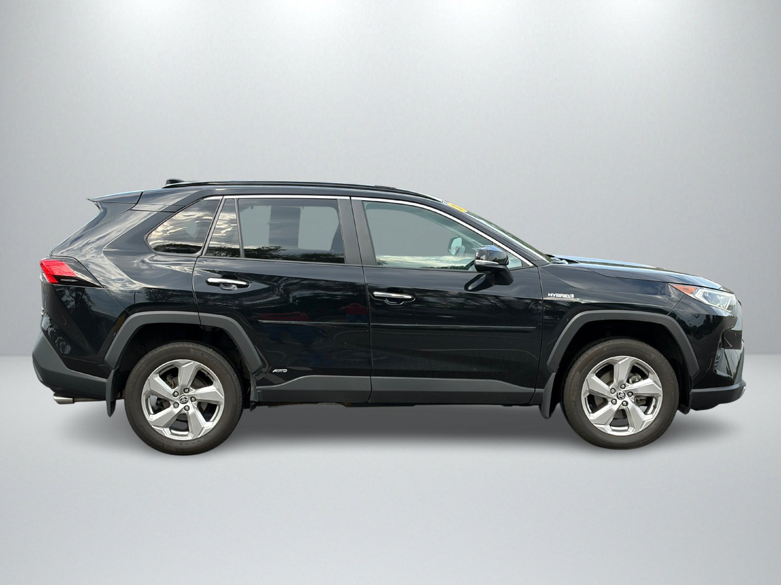 Used 2021 Toyota RAV4 Limited w/ Limited Grade Weather Package AWD/4WD image 6