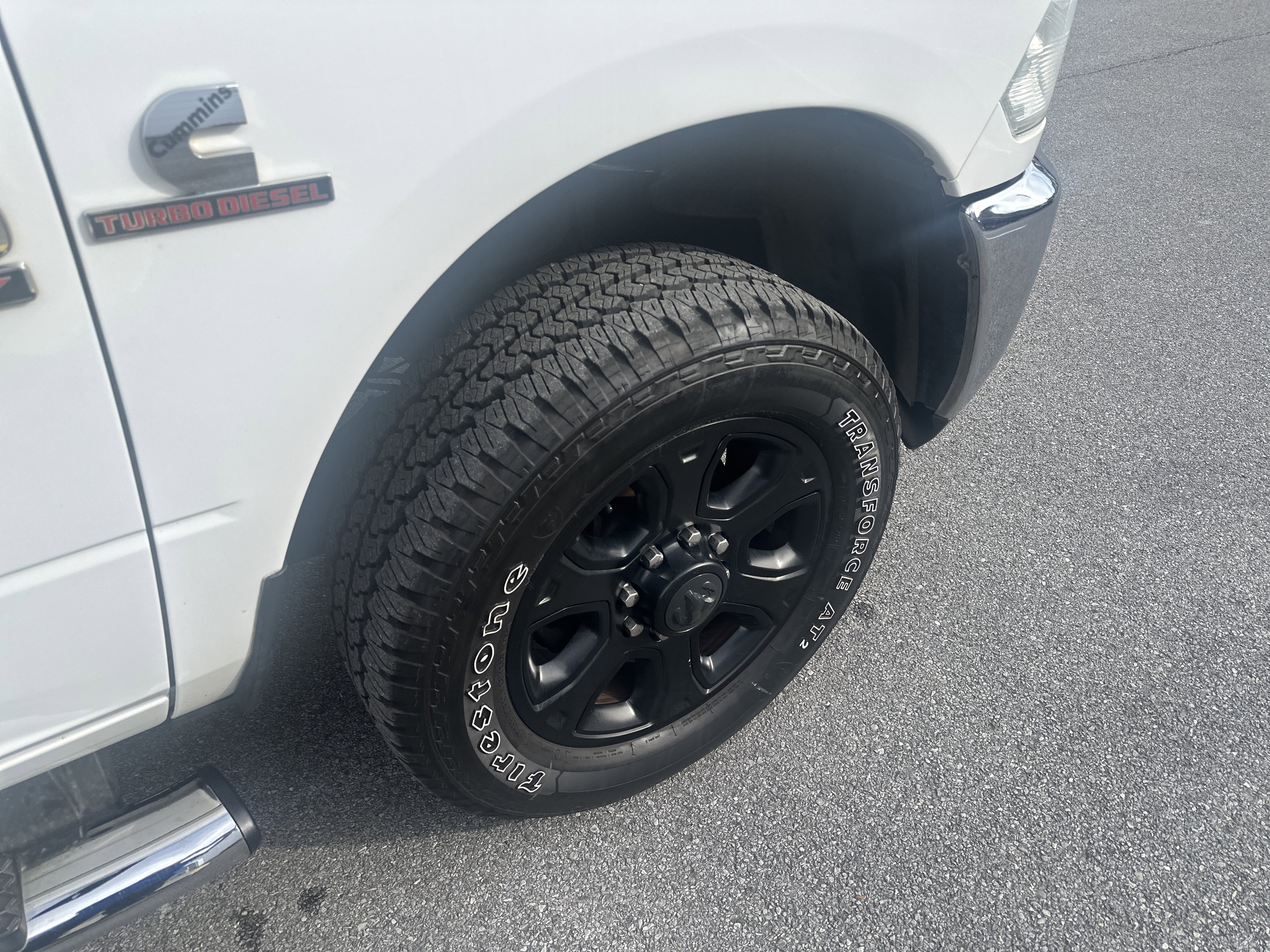 Used 2016 RAM 2500 Tradesman w/ Chrome Appearance Group image 37