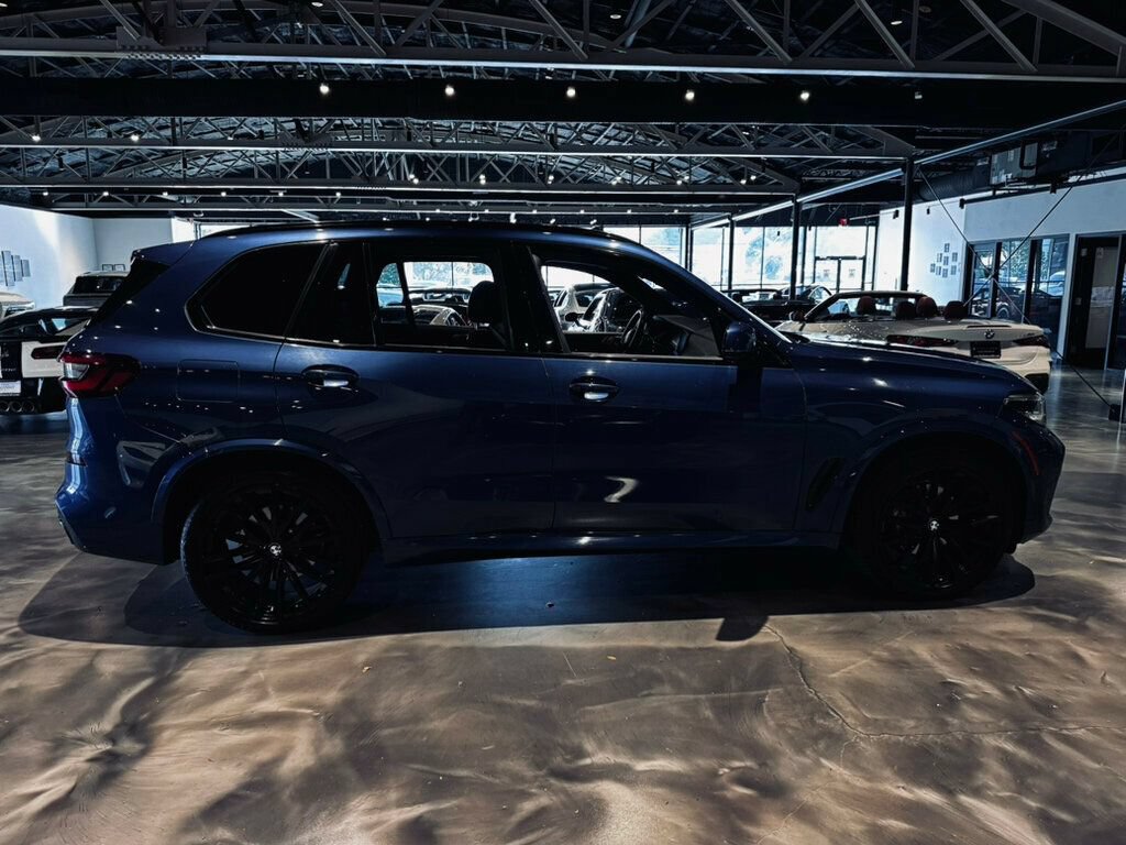 Used 2023 BMW X5 sDrive40i w/ M Sport Package RWD image 6