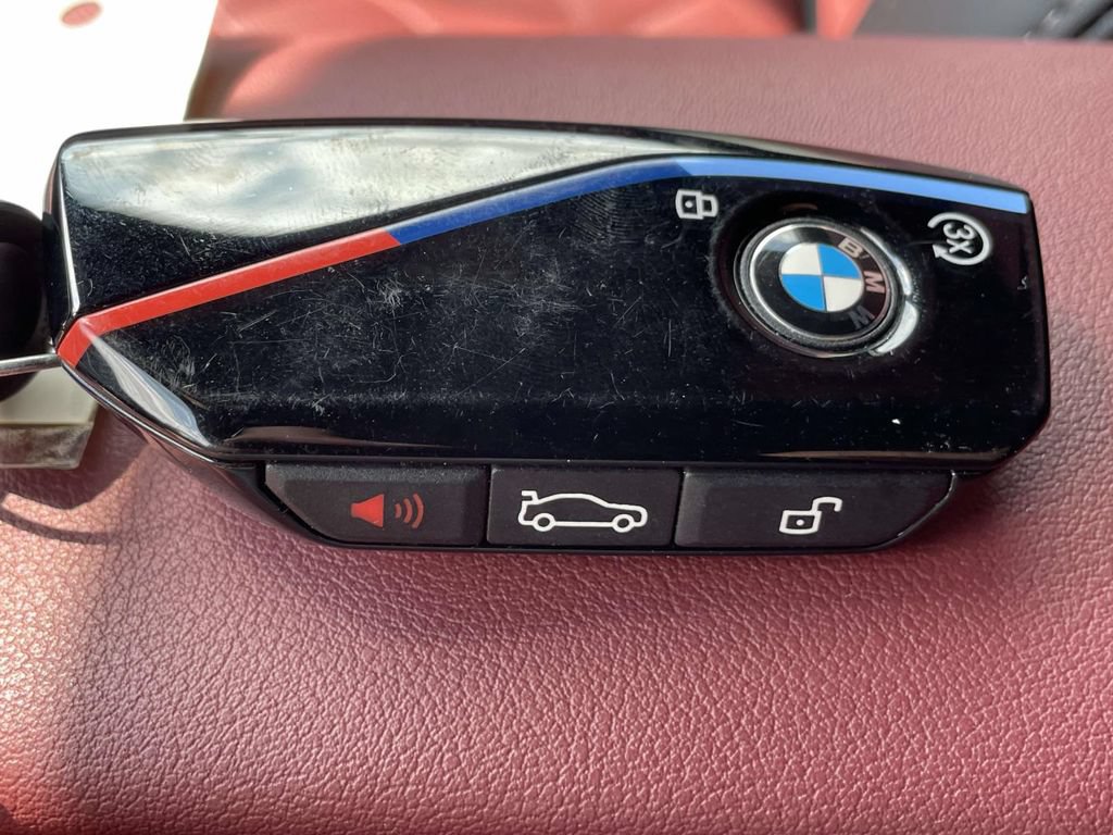 Used 2025 BMW X6 M60i AWD/4WD image 41