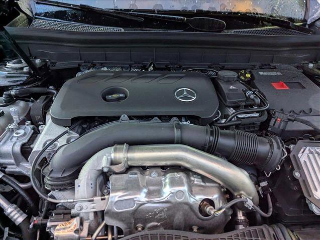 New 2025 Mercedes-Benz GLB 250 image 15