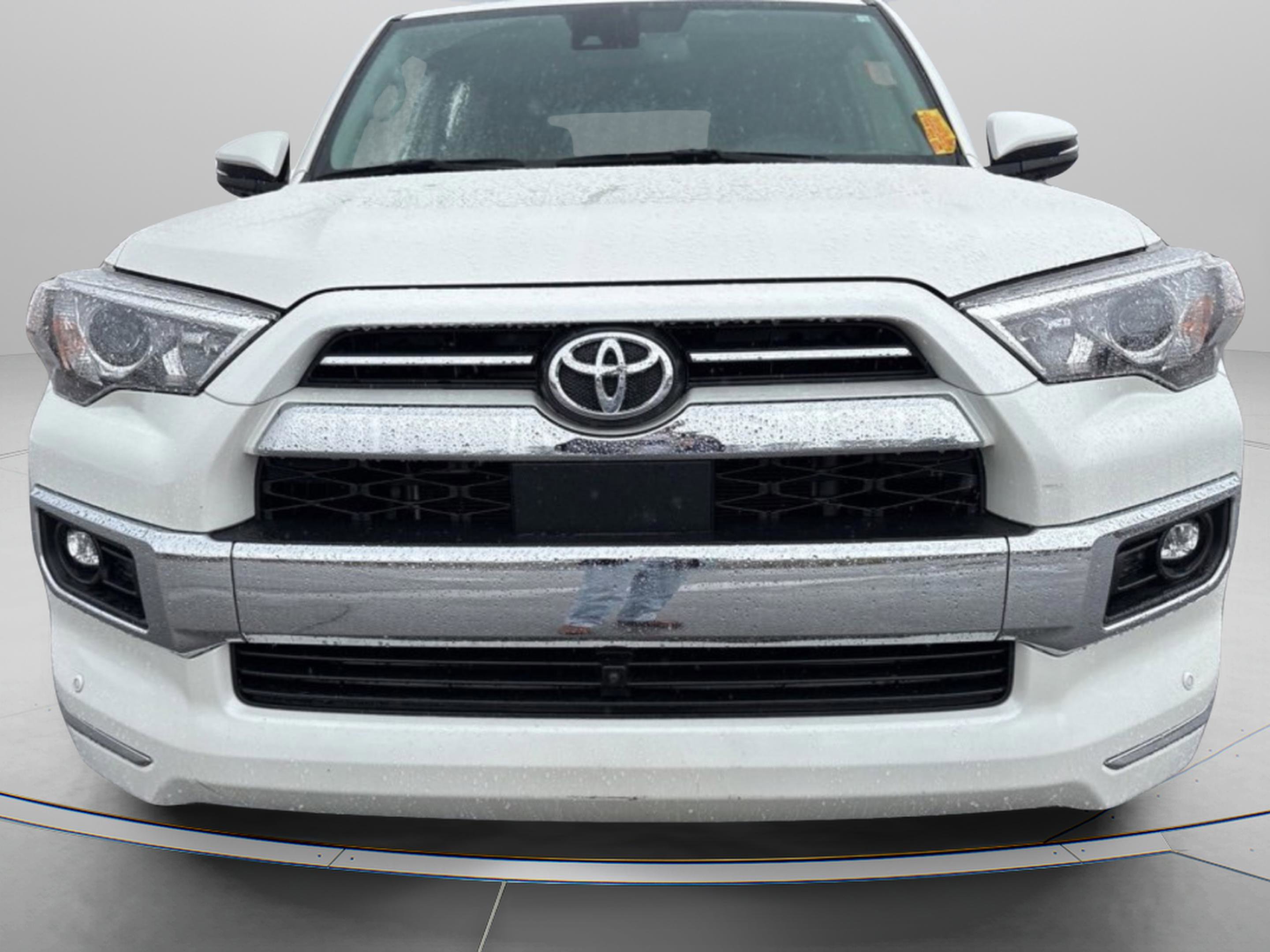 Used 2023 Toyota 4Runner Limited image 4